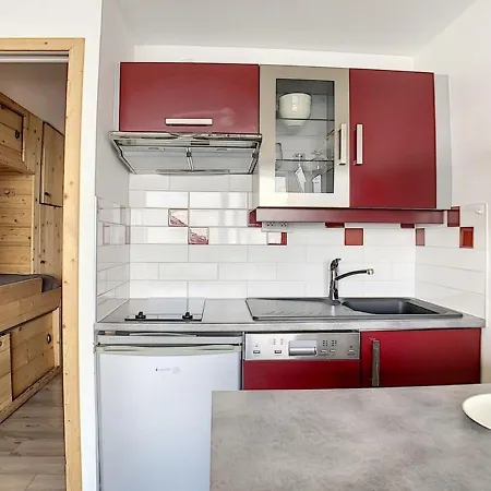 Renove Au Centre, Balcon, 3 Pers., 5eme Etage Appartement *